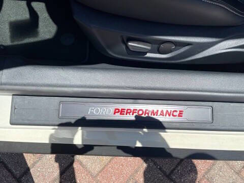 Used 2020 Ford Mustang Shelby GT350 w/ Technology Package image 17