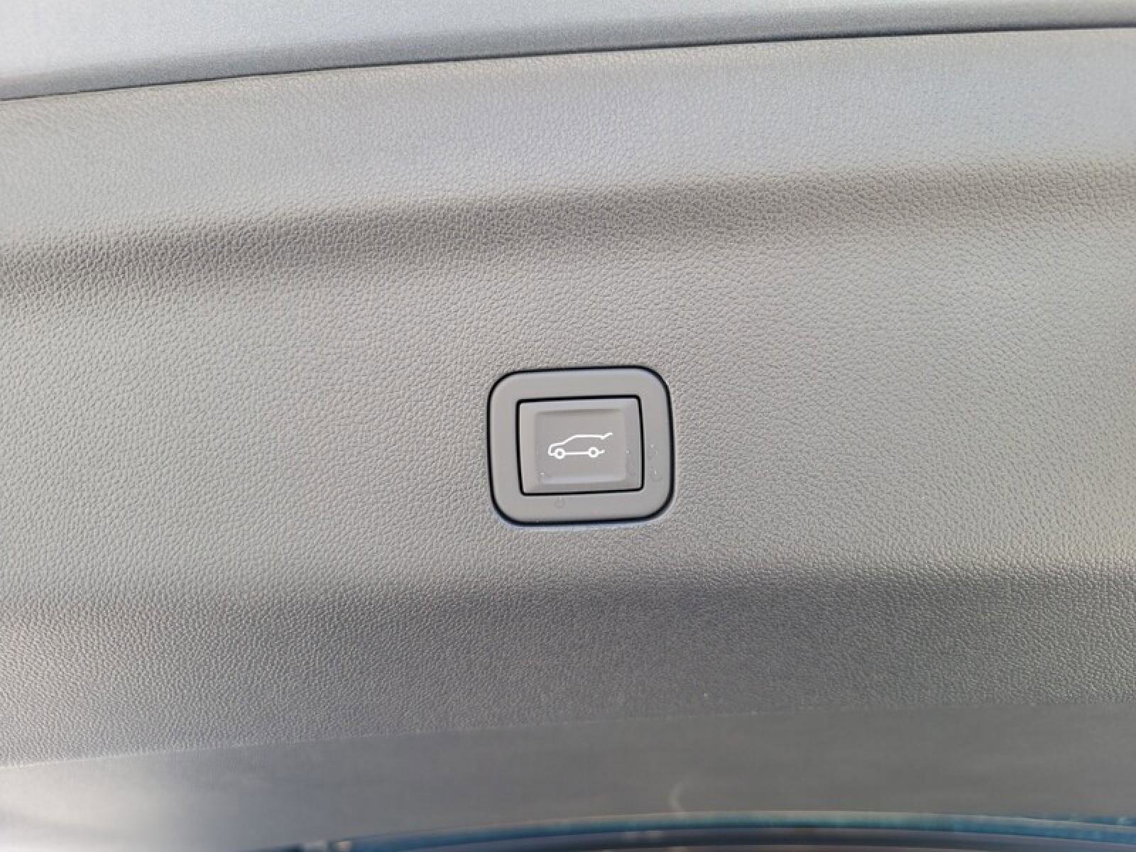 New 2026 GMC Yukon XL Elevation image 9