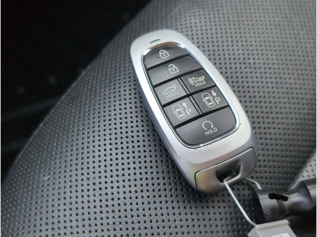 Used 2021 Hyundai Sonata Limited image 17