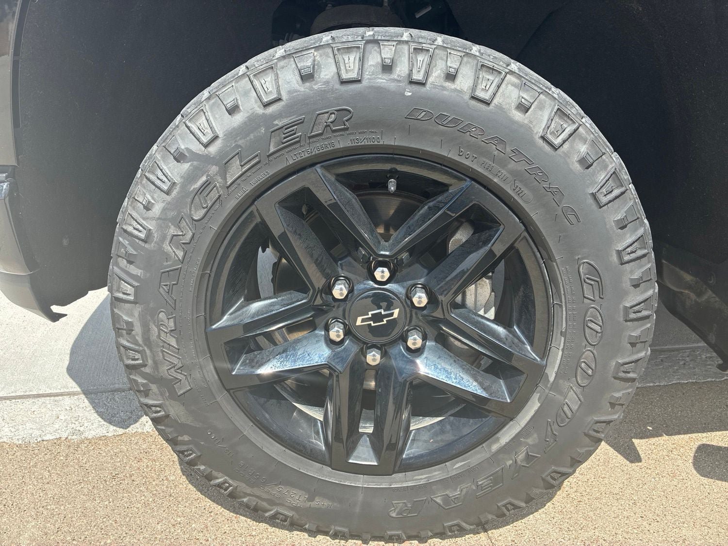Used 2021 Chevrolet Silverado 1500 LT Trail Boss w/ Convenience Package II AWD/4WD image 12
