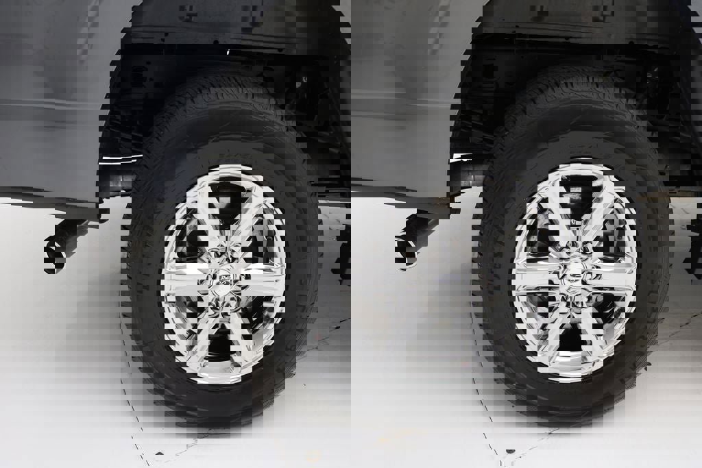 Used 2024 Ford F150 XLT w/ Equipment Group 302A MID image 13