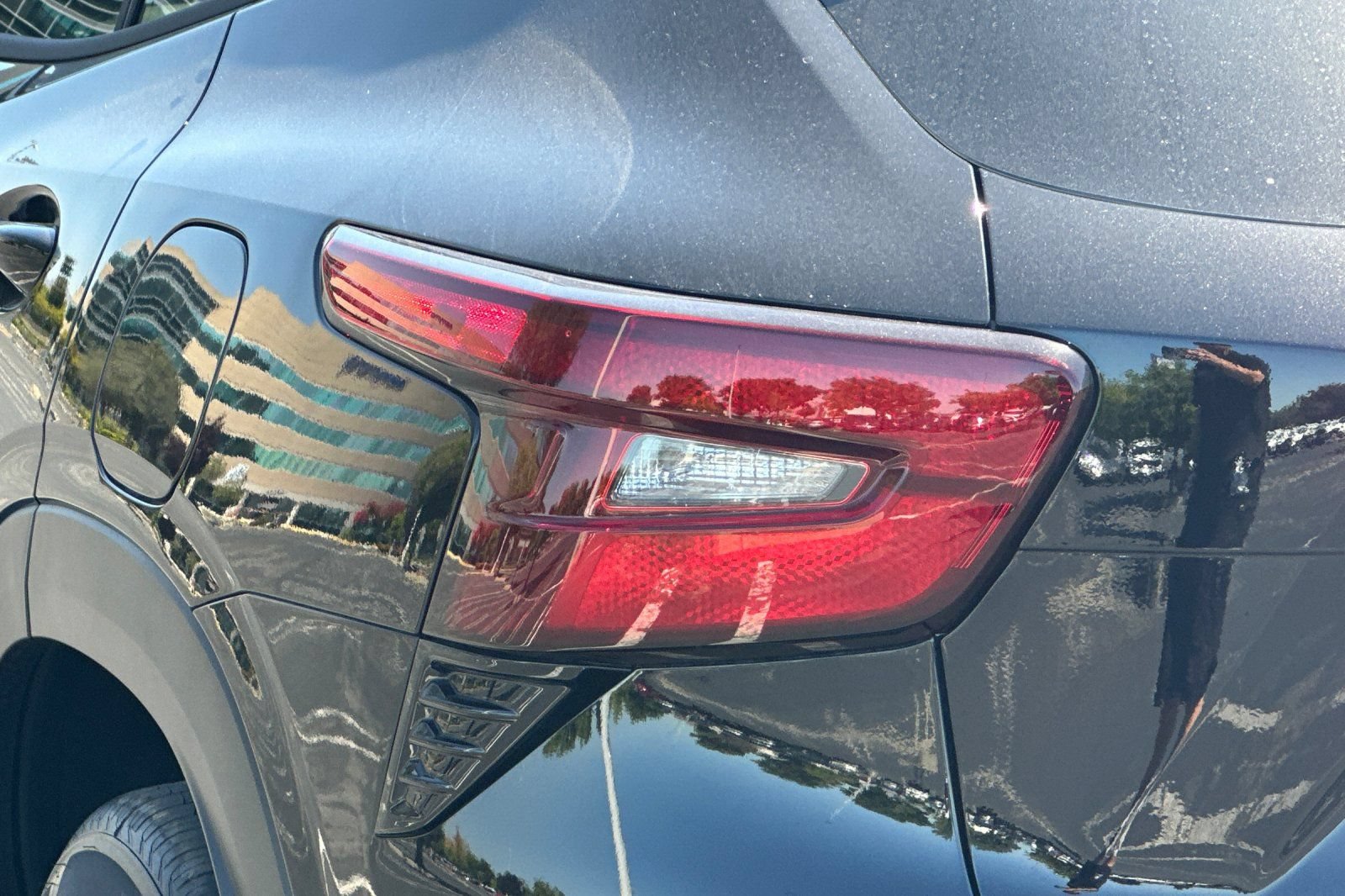 Used 2026 Chevrolet Trax LT FWD image 46