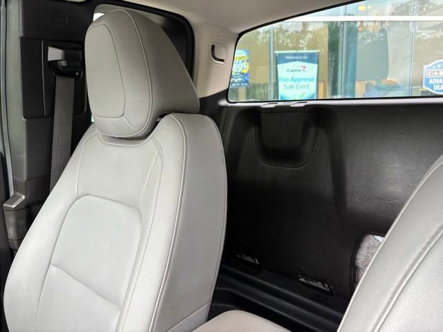 Used 2015 Chevrolet Colorado W/T RWD image 18