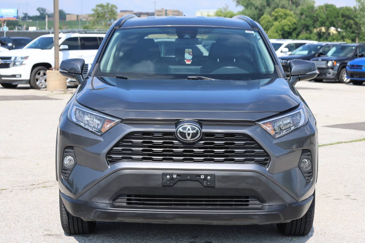 Used 2021 Toyota RAV4 XLE AWD/4WD image 5