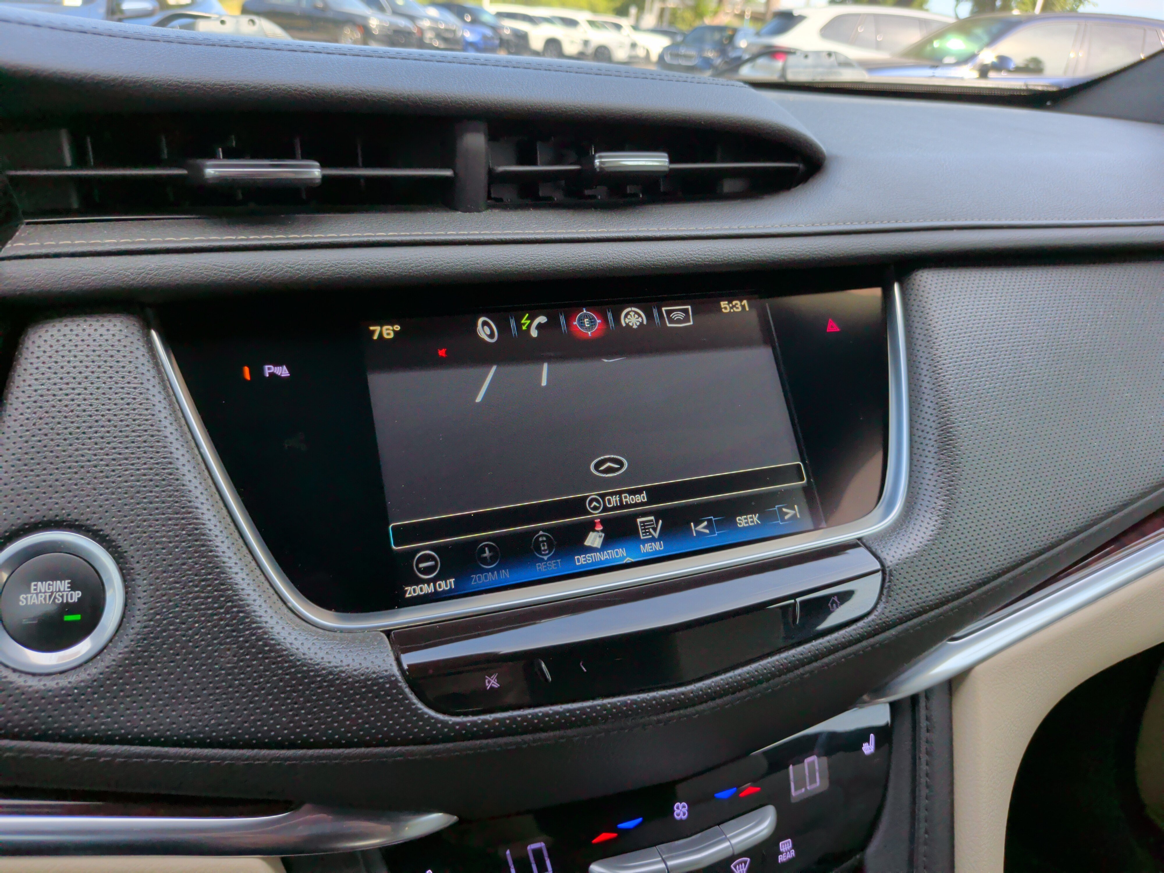 Used 2017 Cadillac XT5 Luxury w/ Driver Awareness Package FWD image 18