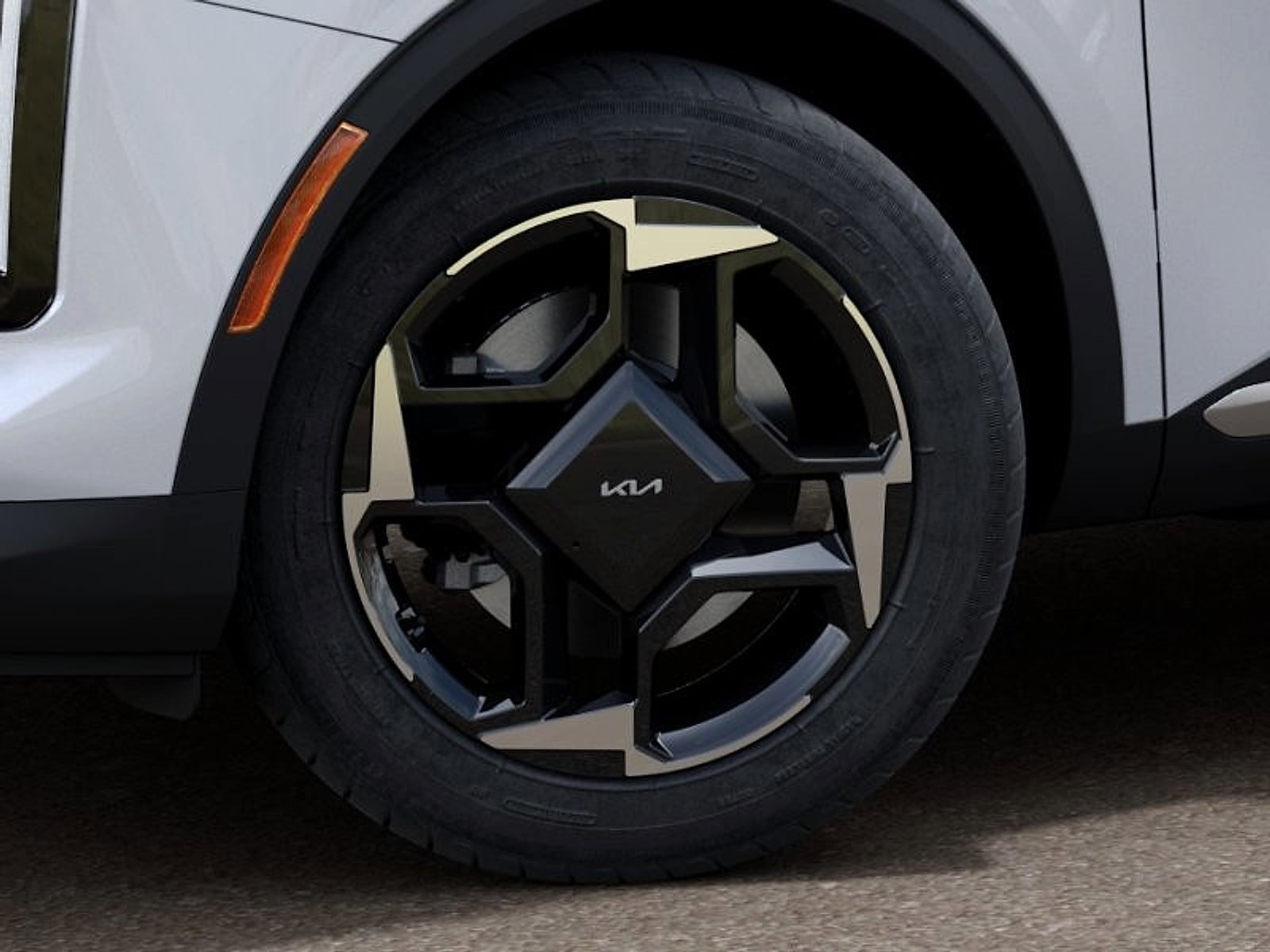New 2026 Kia Sportage EX FWD image 9