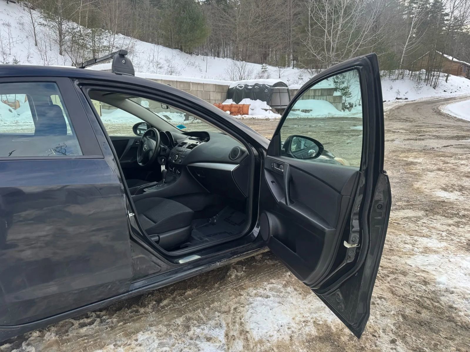 Used 2012 MAZDA MAZDA3 i Sport image 14