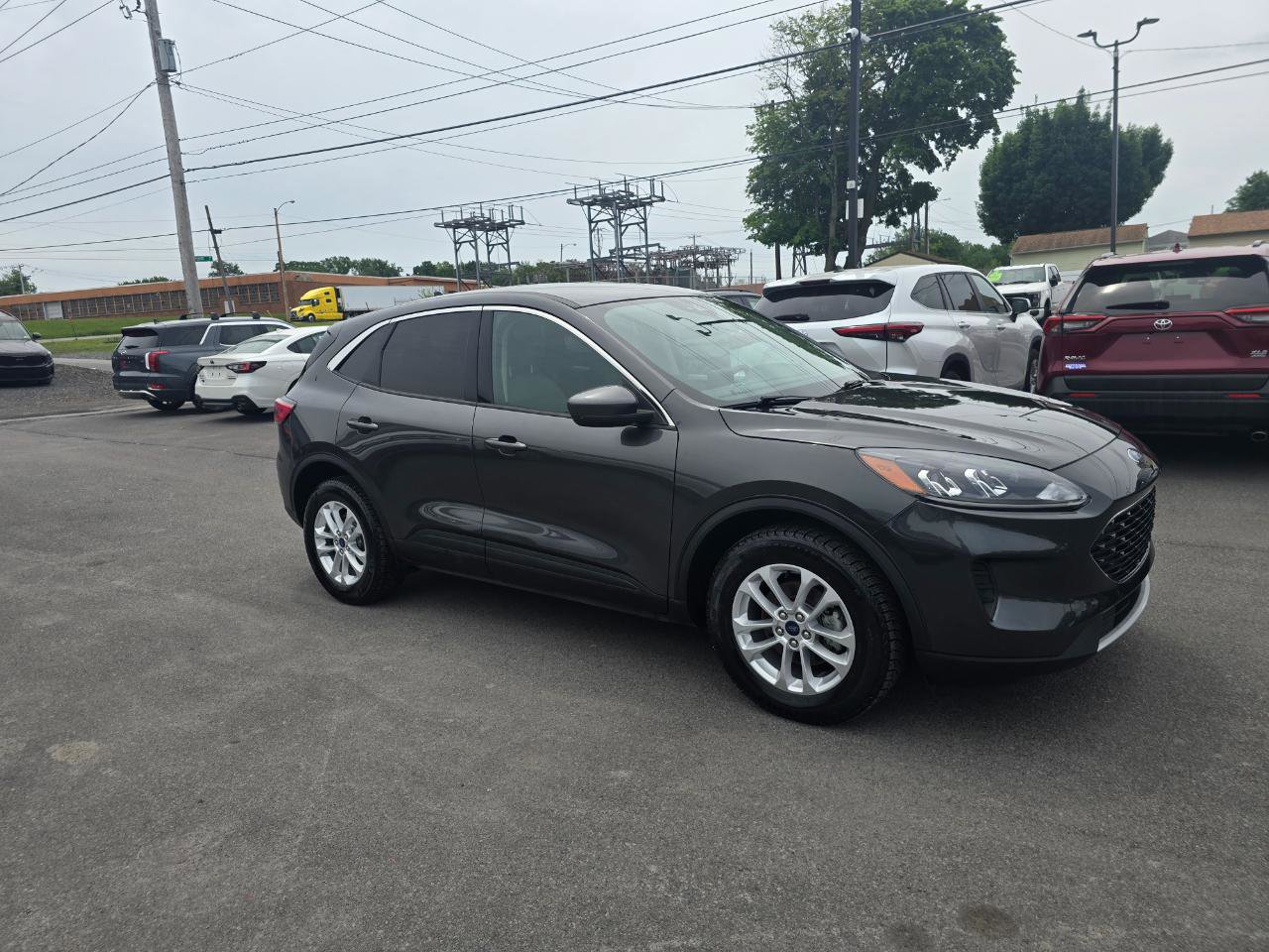 Used 2020 Ford Escape SE AWD/4WD image 6