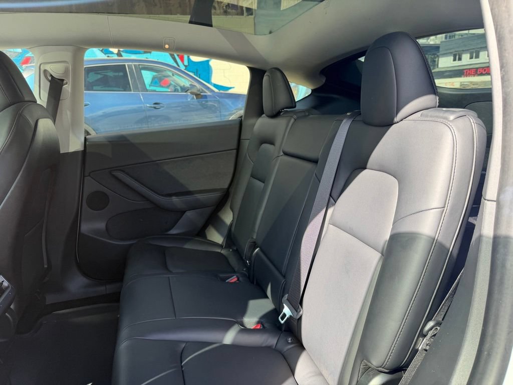 Used 2020 Tesla Model Y Long Range AWD/4WD image 13