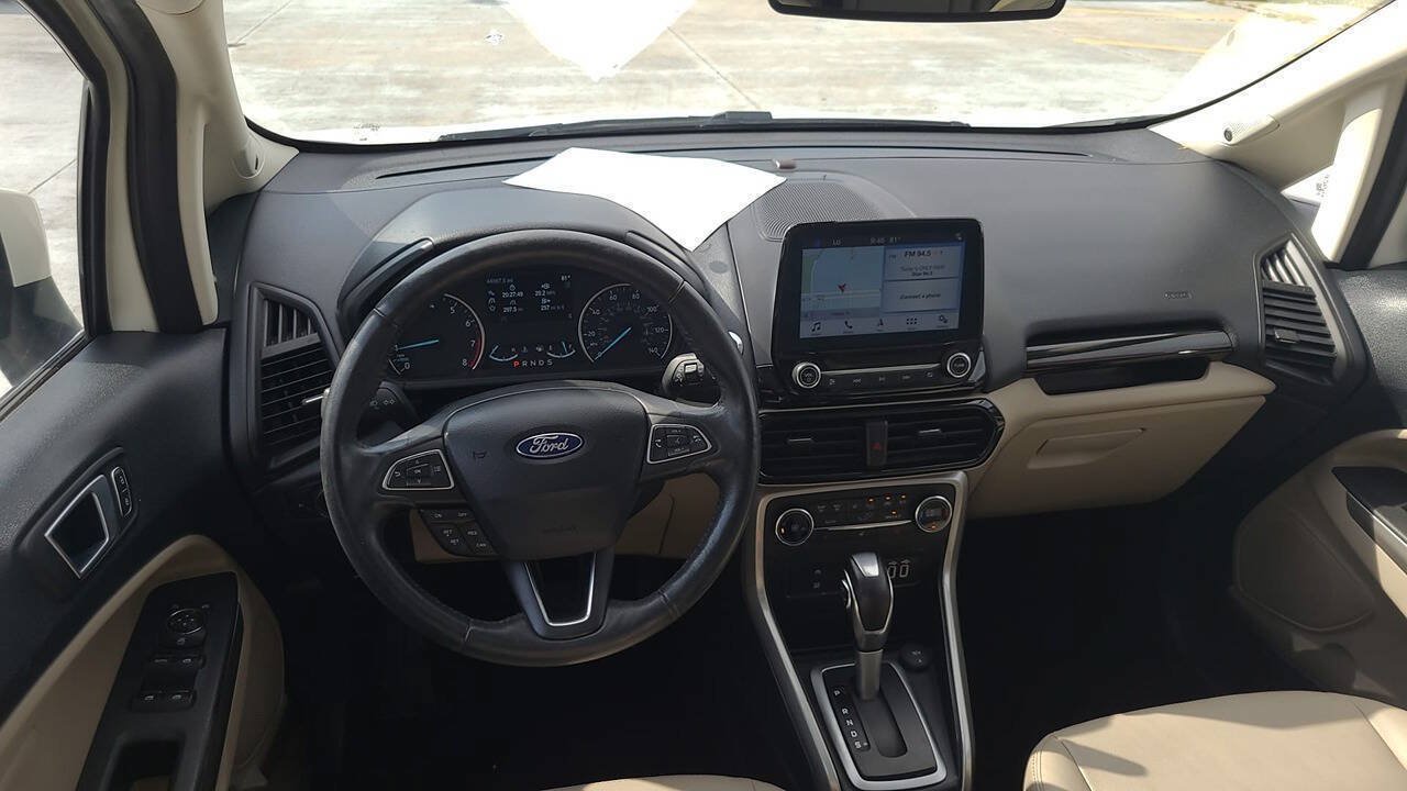 Used 2019 Ford EcoSport Titanium FWD image 4