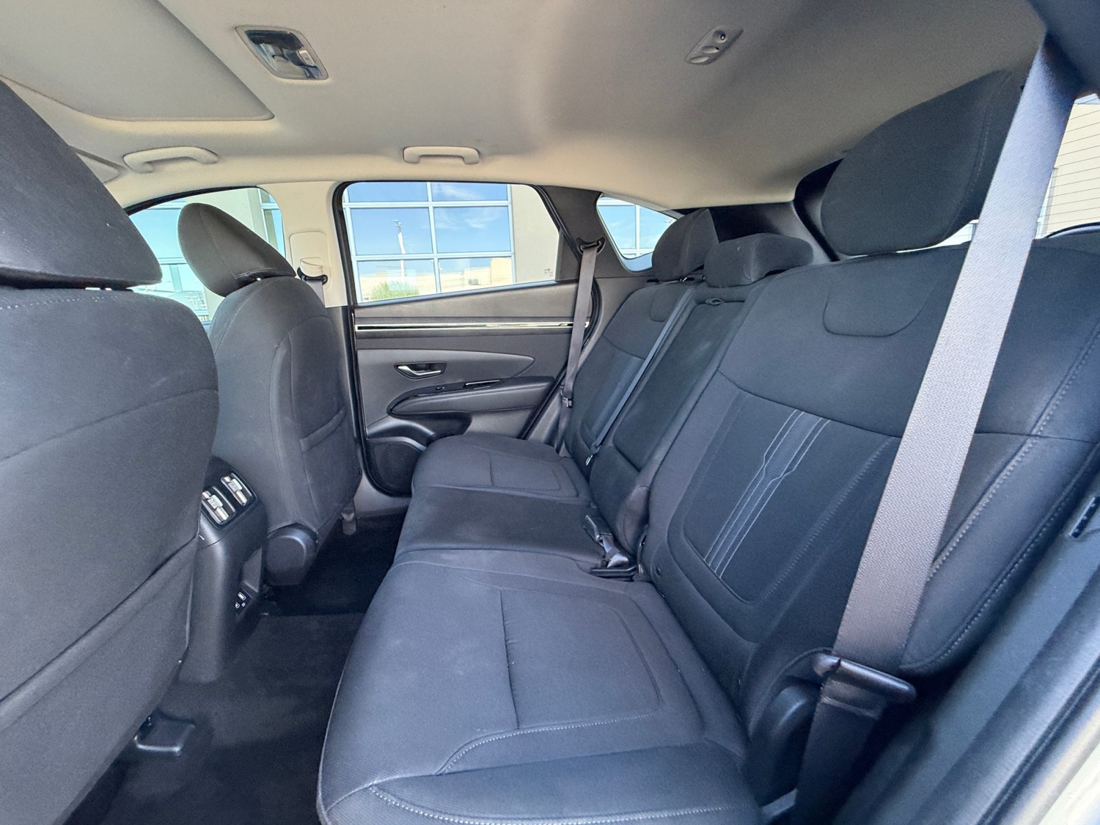 Used 2022 Hyundai Tucson SEL w/ Convenience Package AWD/4WD image 17