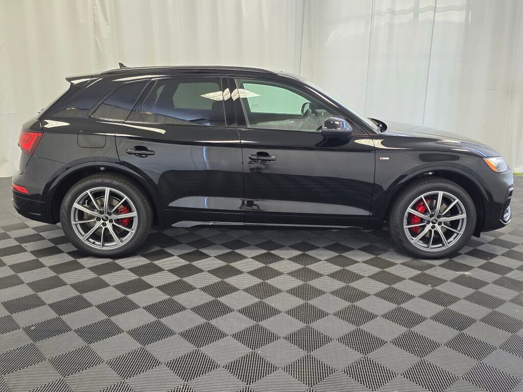 New 2025 Audi Q5 e Premium Plus image 7