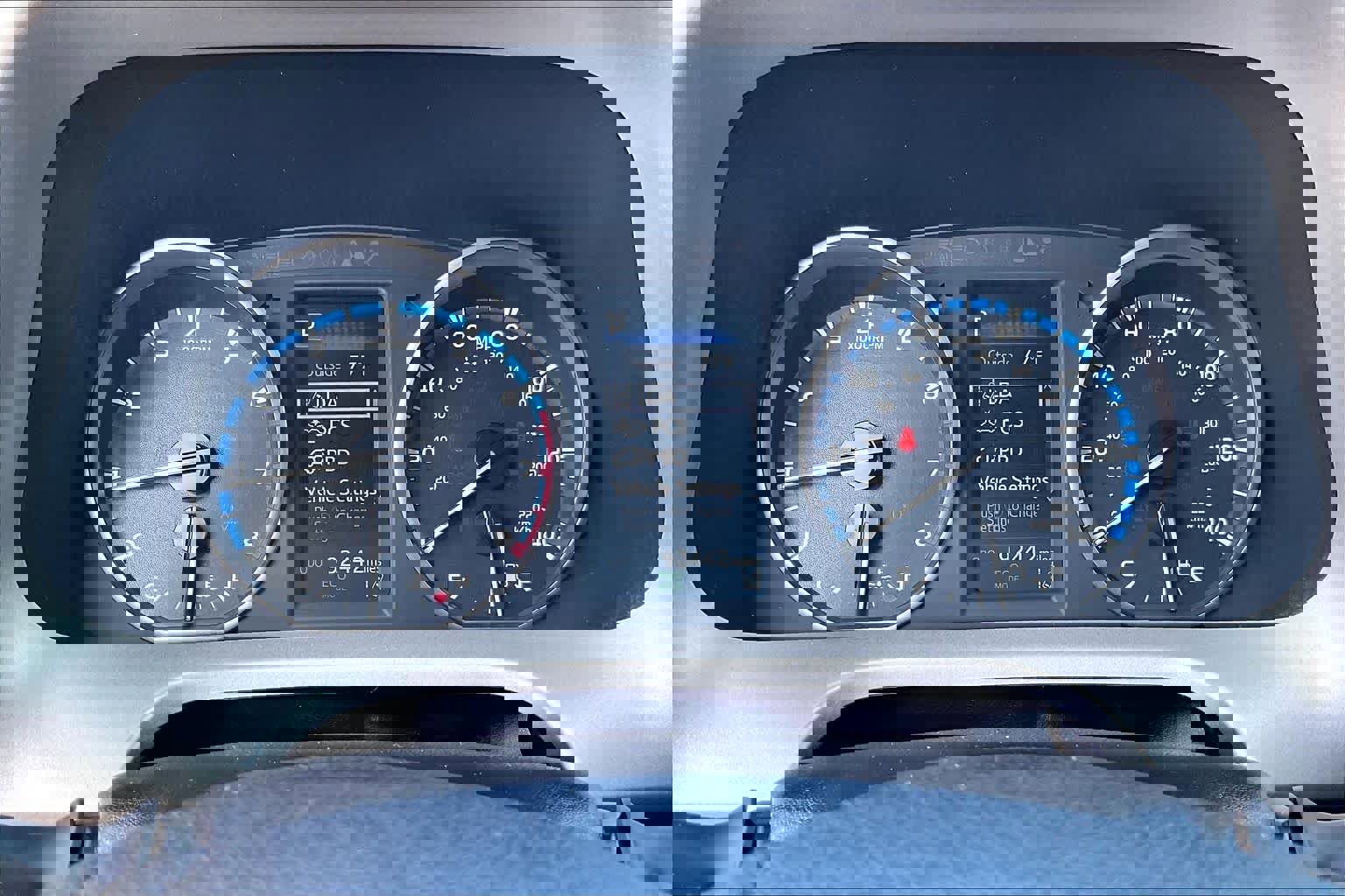 Used 2017 Toyota RAV4 XLE w/ Carpet Mat Package image 24