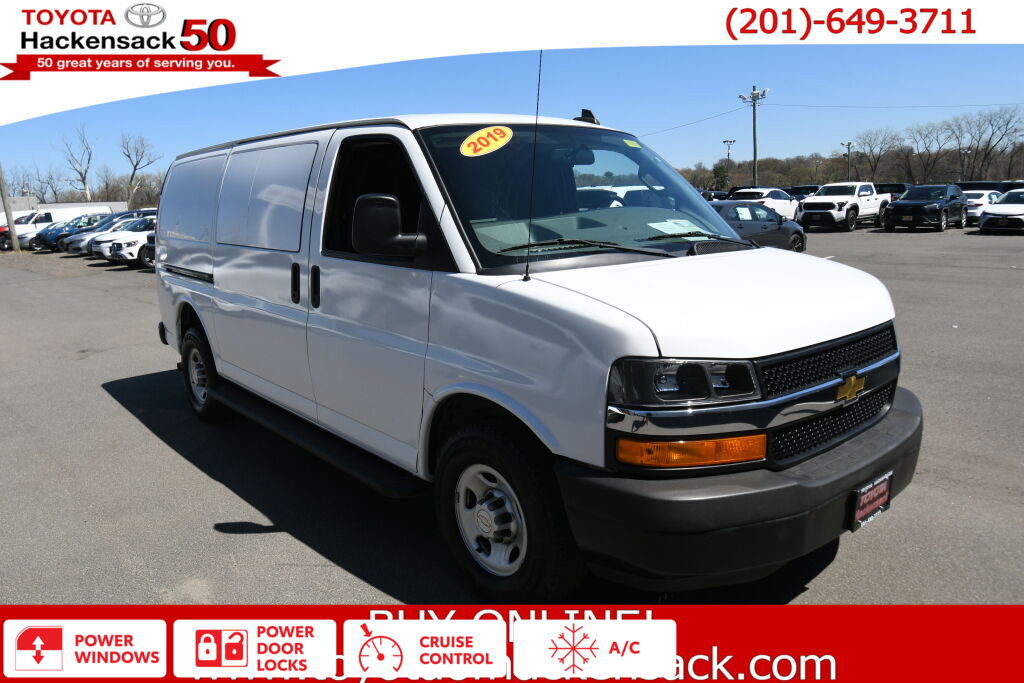 Used 2019 Chevrolet Express 2500 w/ Driver Convenience Package RWD image 1