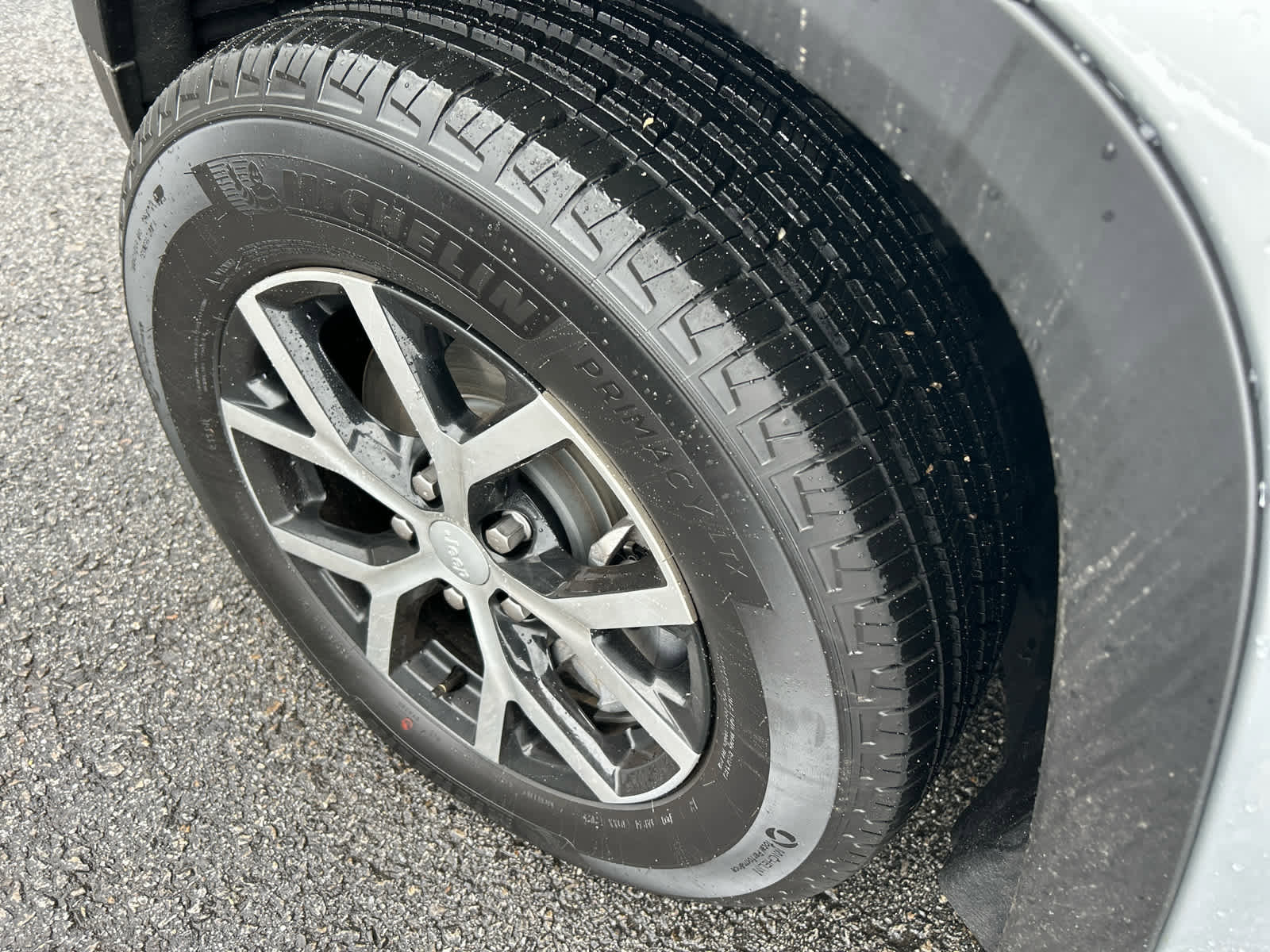 Used 2025 Jeep Grand Cherokee L Limited w/ Trailer Tow Package image 16