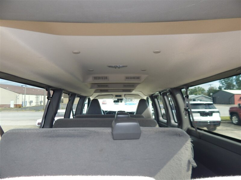 Used 2019 Chevrolet Express 3500 LT w/ LT Preferred Equipment Group RWD image 11