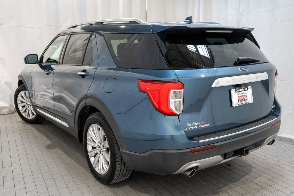 Used 2020 Ford Explorer Limited w/ Class III Trailer Tow Package image 3