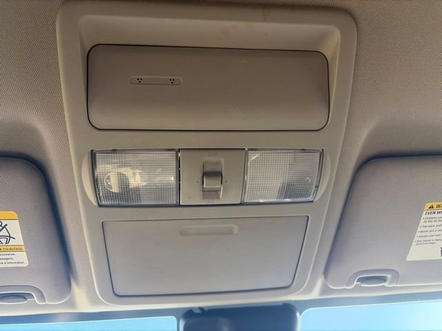 Used 2022 Nissan Frontier SV RWD image 15