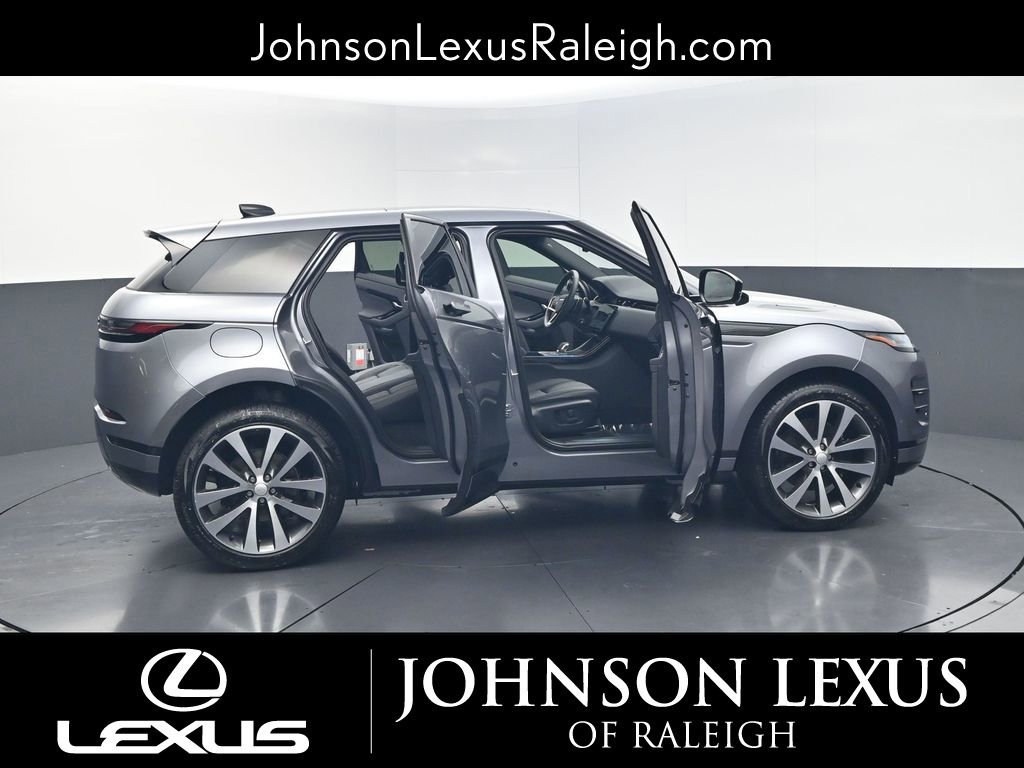 Used 2026 Land Rover Range Rover Evoque Dynamic SE image 34