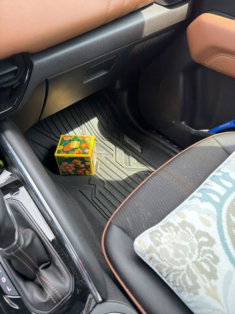 Used 2023 GMC Canyon AT4 w/ Canyon Safety Plus Package image 44