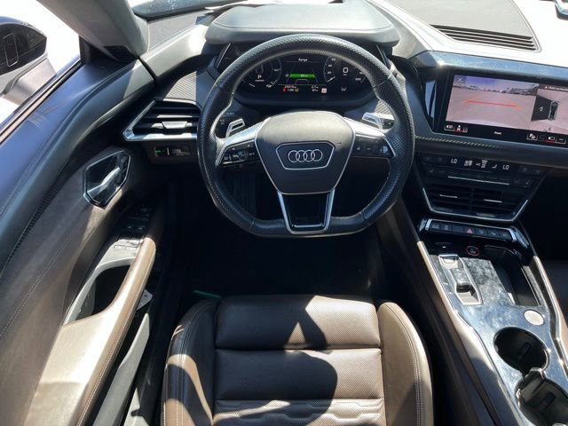Used 2022 Audi e-tron GT Prestige w/ Prestige Package image 13