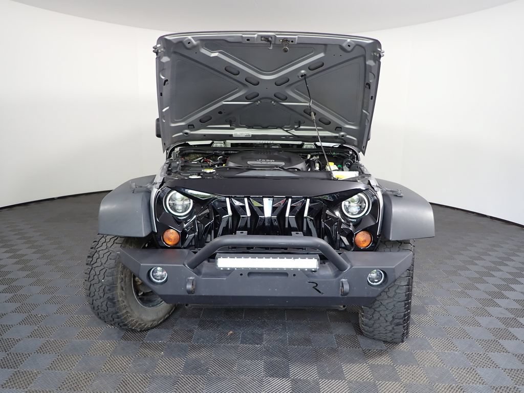Used 2016 Jeep Wrangler Unlimited Sport AWD/4WD image 35
