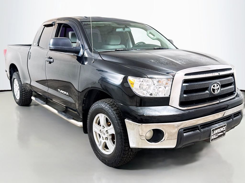 Used 2011 Toyota Tundra 2WD Double Cab w/ SR5 Pkg image 3