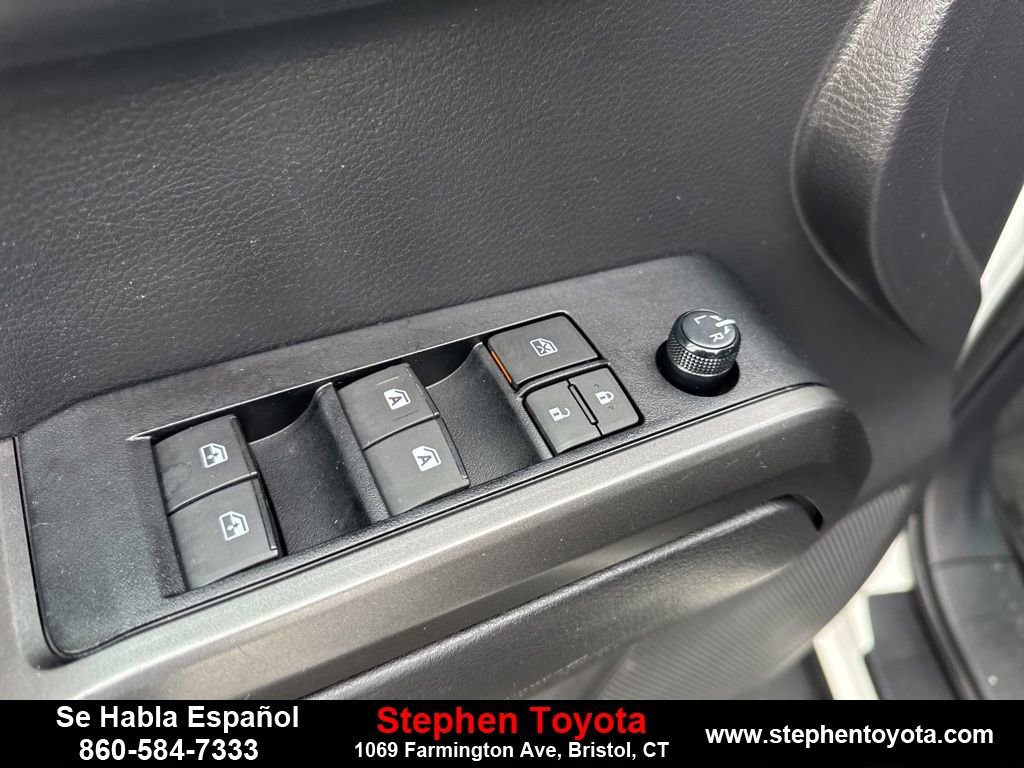 Used 2022 Toyota Tacoma TRD Off-Road w/ Technology Package image 13