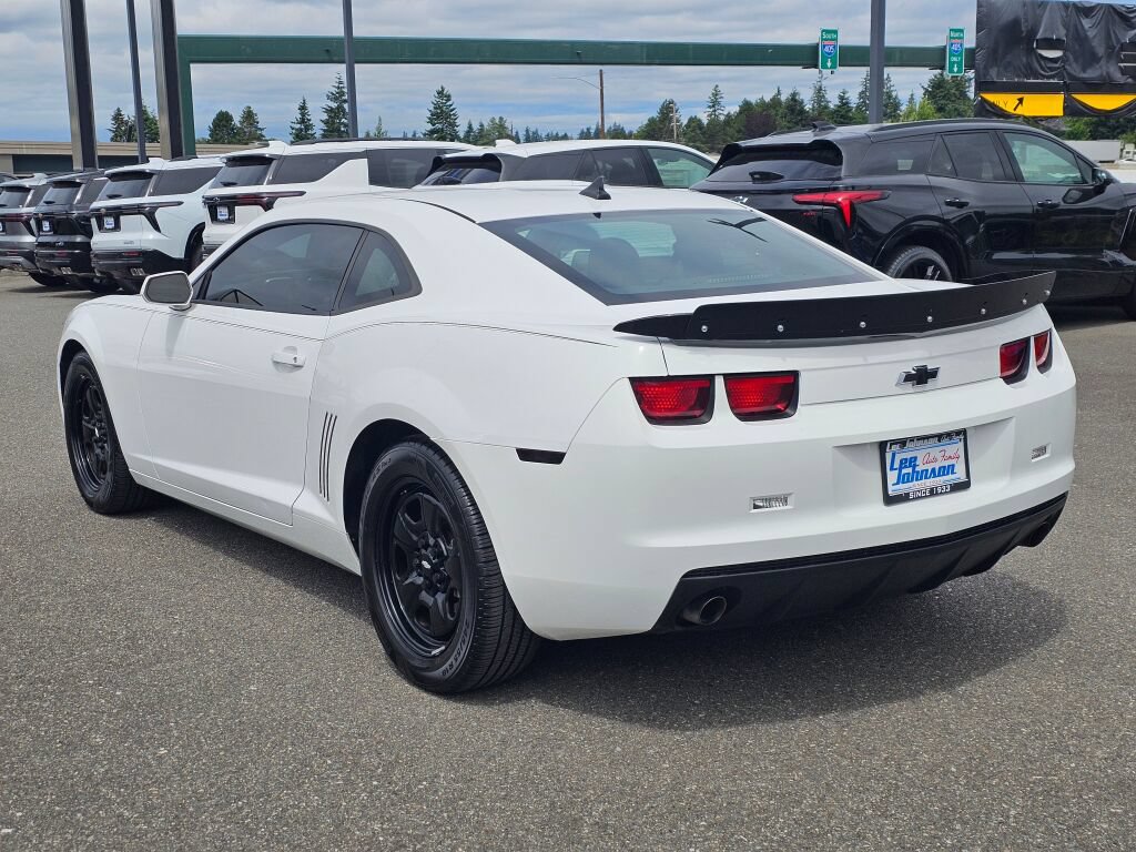 Used 2013 Chevrolet Camaro LS RWD image 7