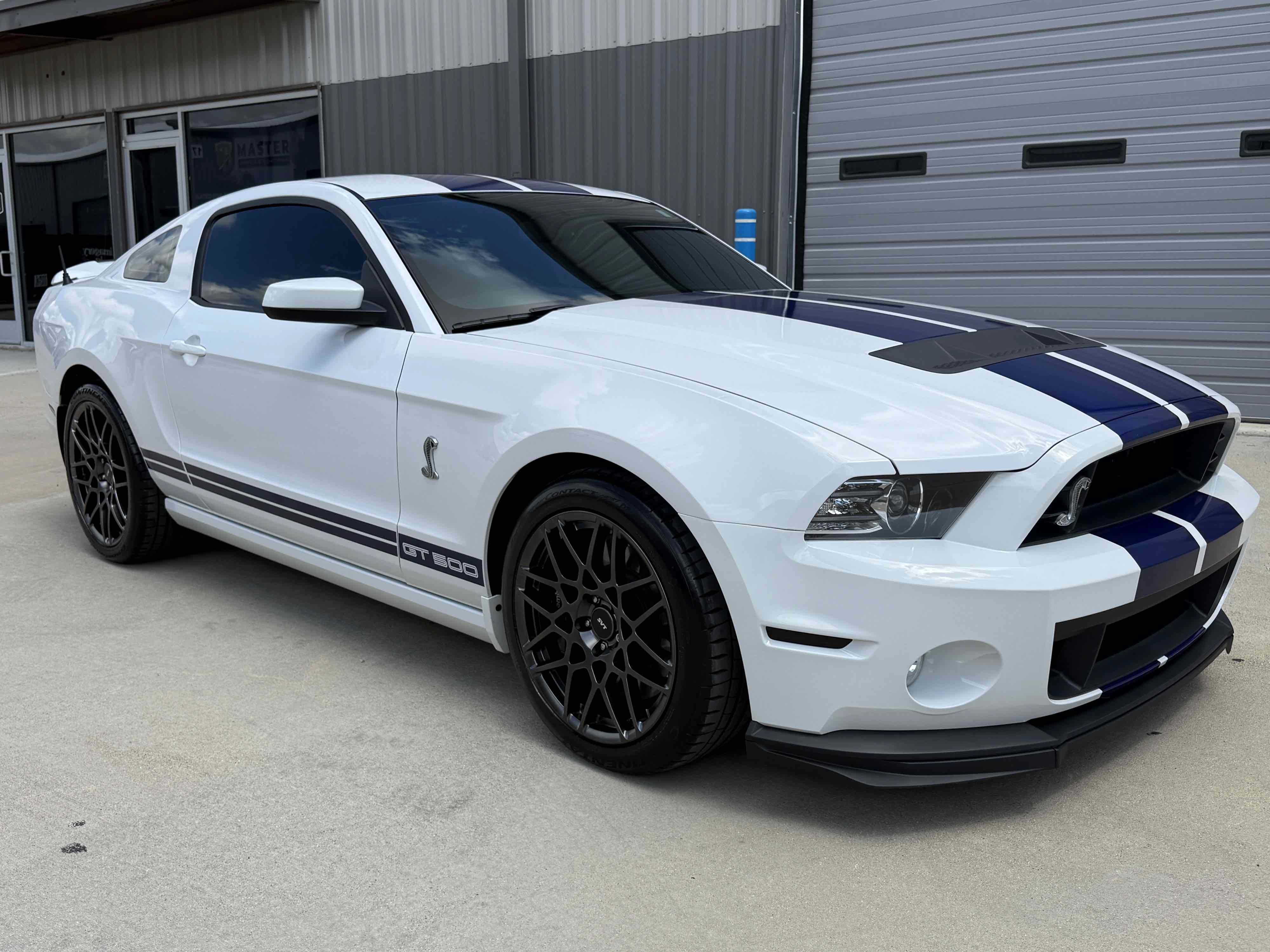 Used 2014 Ford Mustang Shelby GT500 w/ Equipment Group 821A RWD image 36