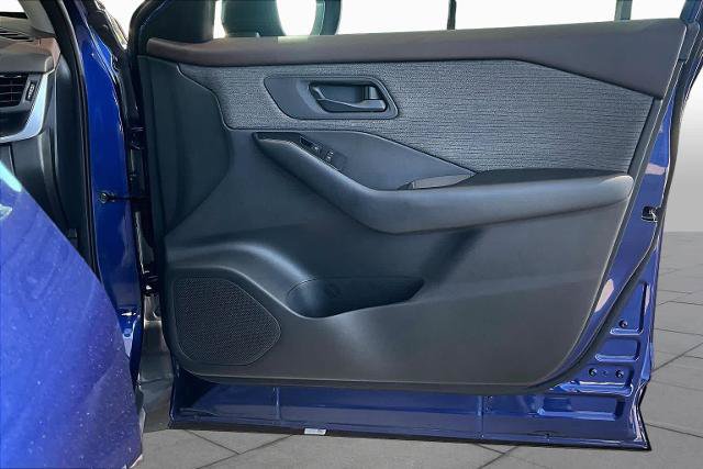 Certified 2023 Nissan Rogue S FWD image 22