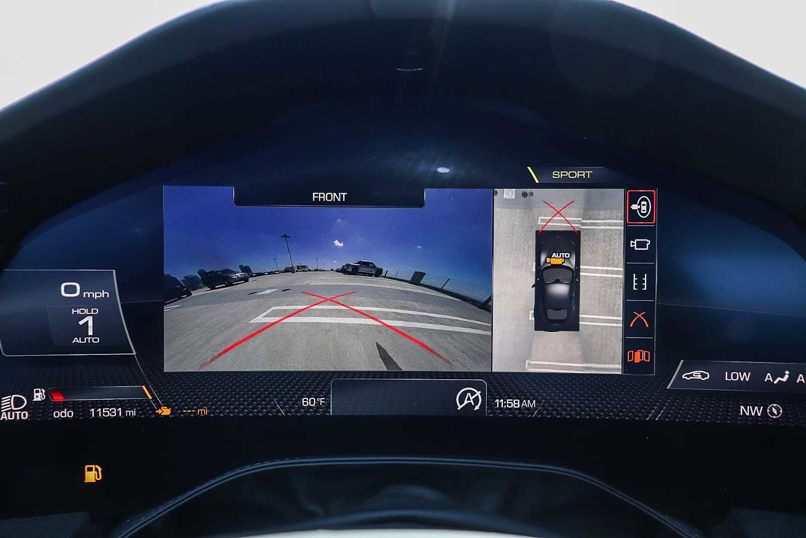 Used 2021 Ferrari Roma RWD image 31