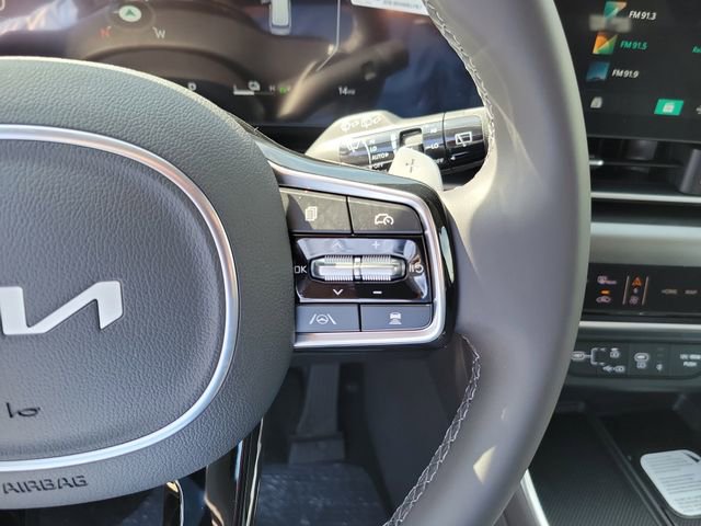 New 2026 Kia Carnival SX FWD image 19