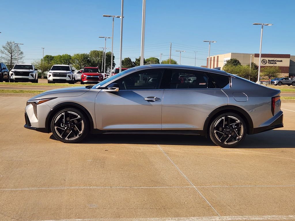 Used 2025 Kia K4 GT-Line video 4