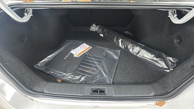 New 2025 Nissan Sentra SR w/ SR Premium Package image 15