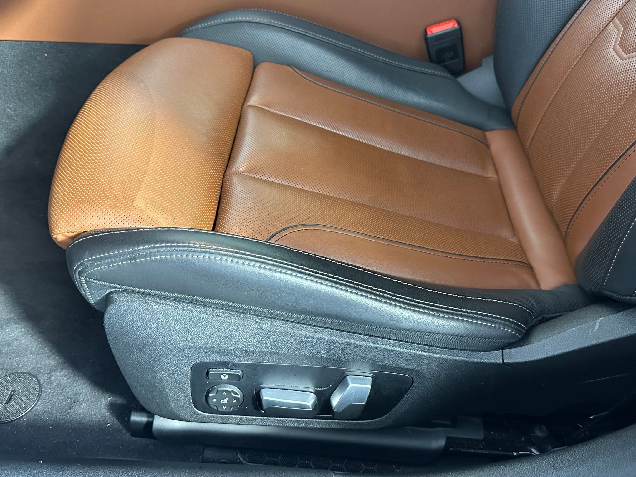 Certified 2023 BMW M850i Gran Coupe xDrive w/ M Sport Professional Package image 11