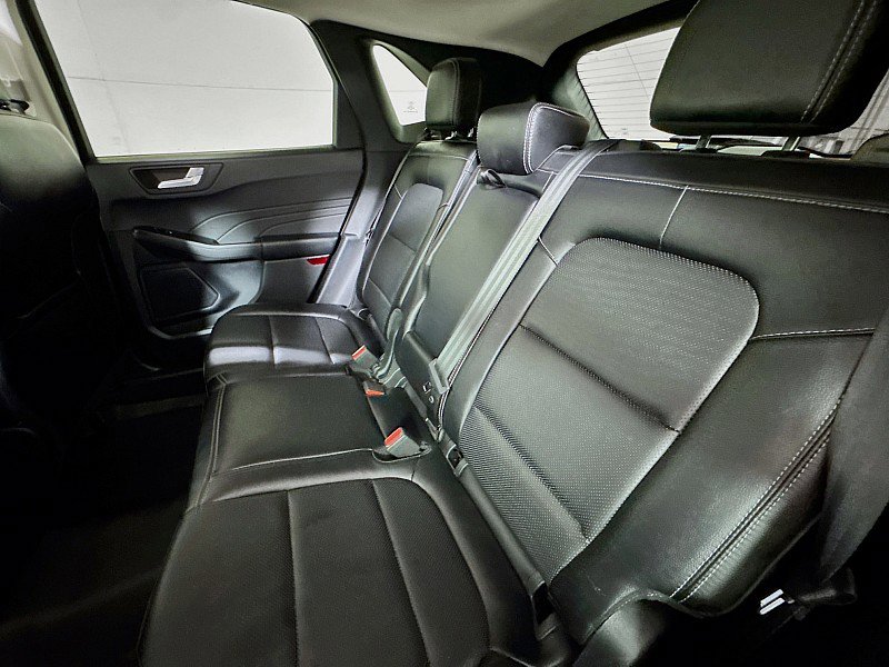 Used 2022 Ford Escape SEL image 22