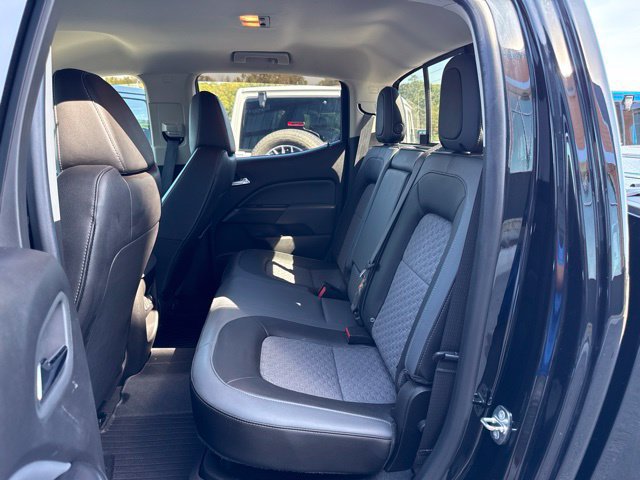 Used 2019 Chevrolet Colorado Z71 AWD/4WD image 12