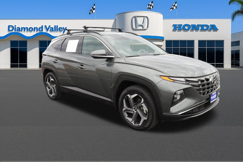 Used 2022 Hyundai Tucson Limited w/ Cargo Package AWD/4WD image 1