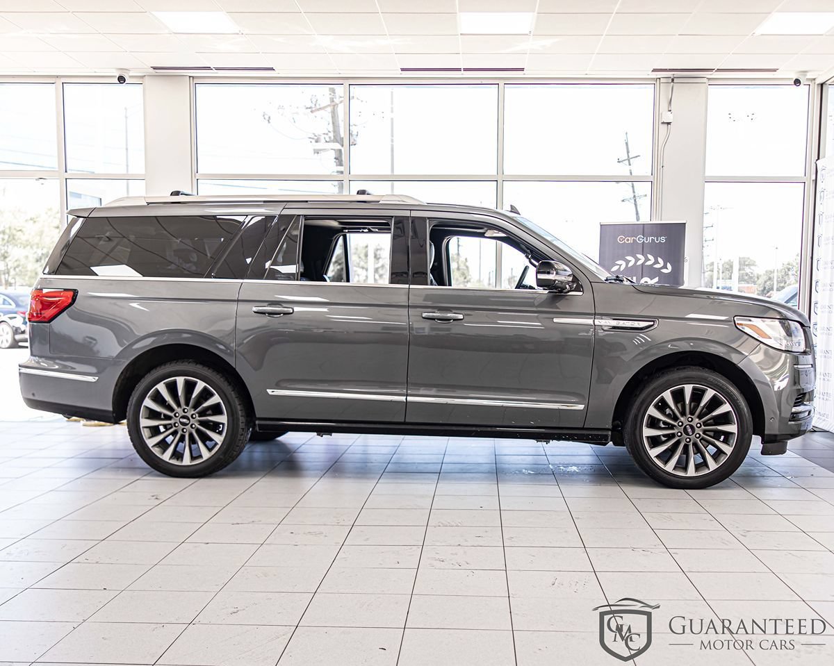 Used 2021 Lincoln Navigator L Reserve w/ Luxury Package AWD/4WD image 9