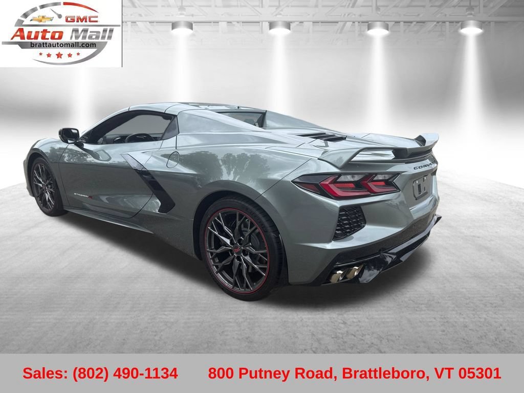 Used 2023 Chevrolet Corvette Stingray Preferred Conv w/ Z51 Performance Package RWD image 3