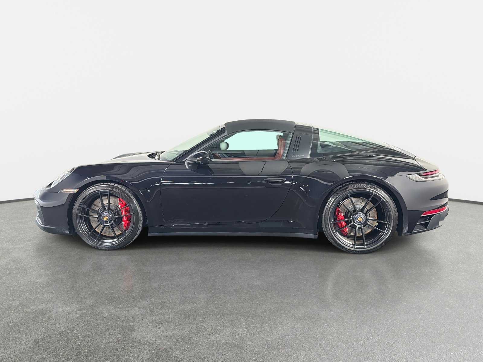 Used 2024 Porsche 911 Targa 4 GTS image 6