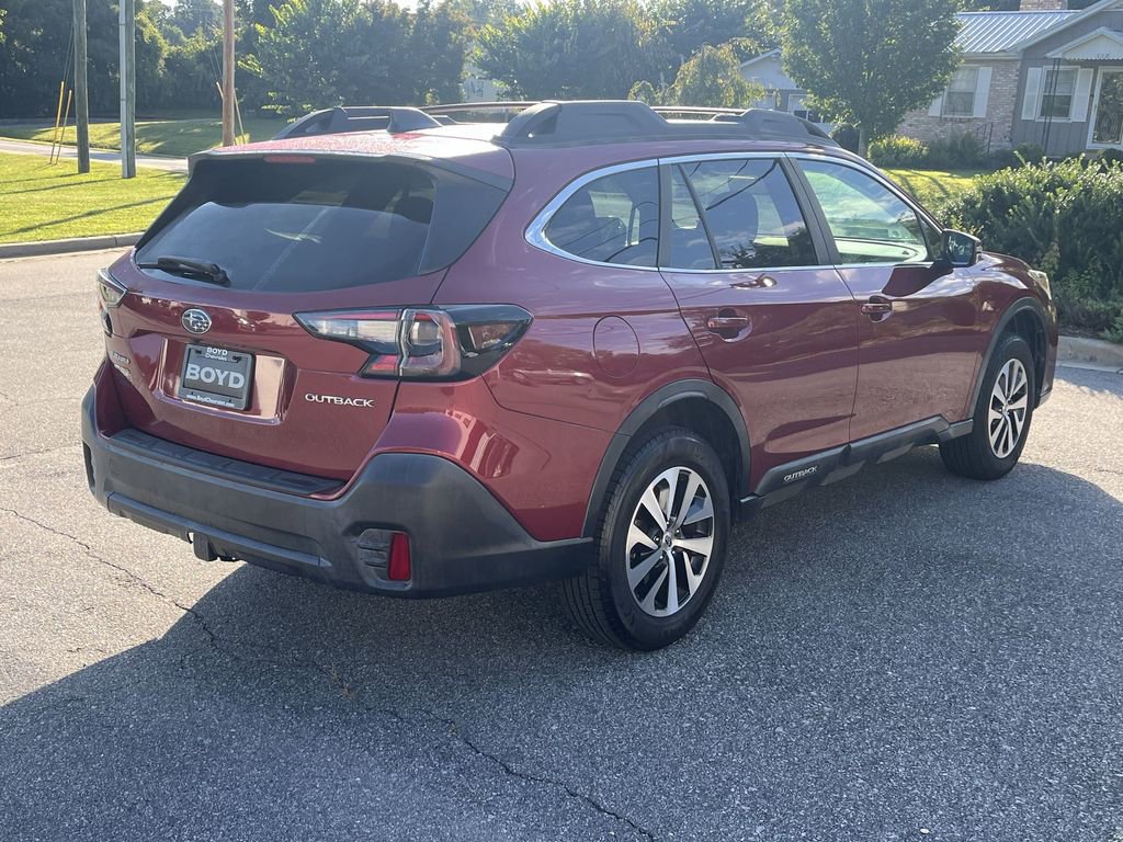 Used 2020 Subaru Outback Premium image 8