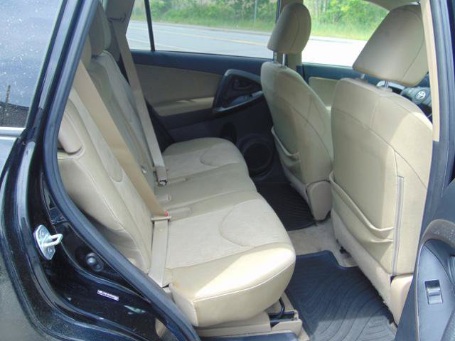 Used 2012 Toyota RAV4 4WD w/ Value Pkg image 13