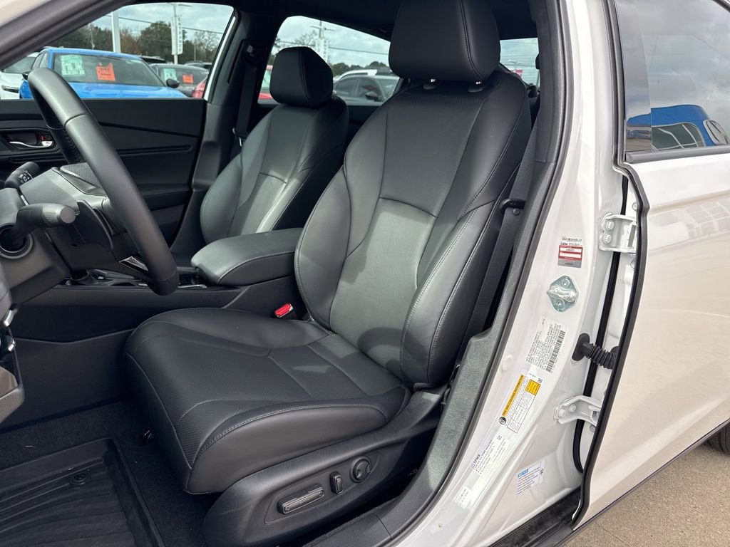 Used 2025 Honda Accord Sport image 14