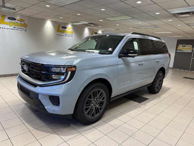 New 2027 Ford Expedition Platinum w/ Driver's Package AWD/4WD image 2
