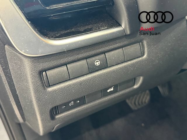 Used 2023 Nissan Rogue SL w/ SL Premium Package FWD image 30