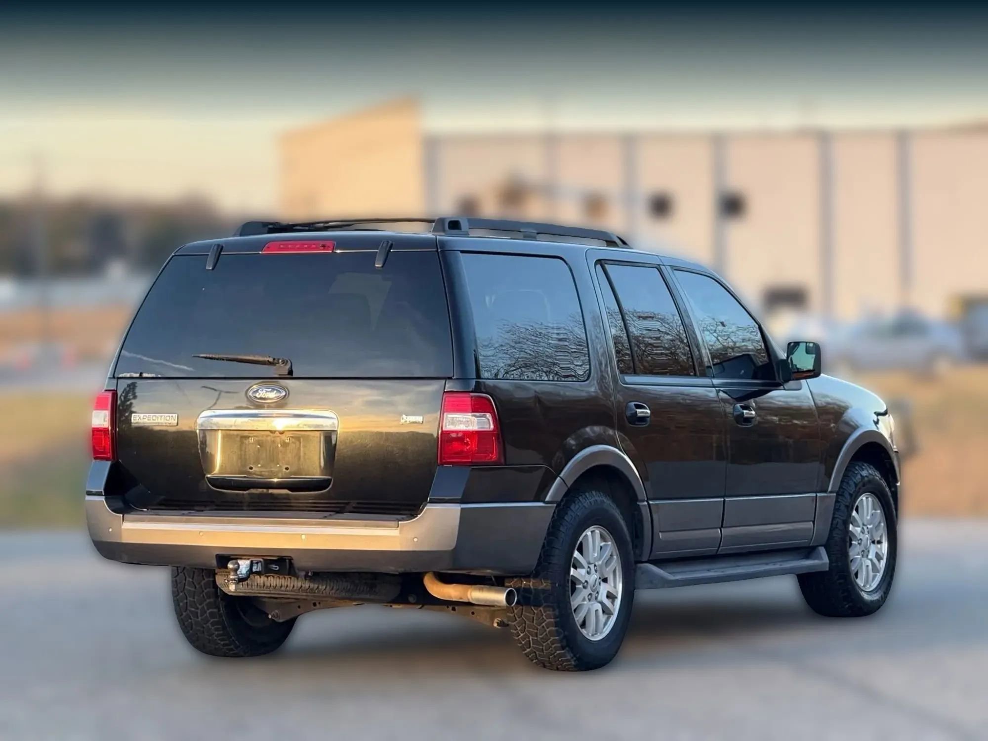 Used 2012 Ford Expedition XLT image 9