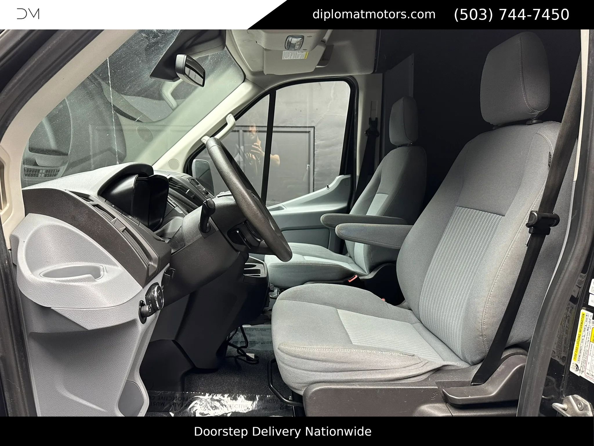 Used 2015 Ford Transit 250 148 Medium Roof image 18