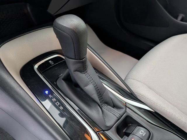 Used 2021 Toyota Corolla LE image 24